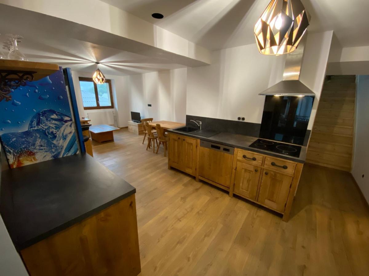 Appartement 75M2 Duplex Au Coeur Du Village De Queige Εξωτερικό φωτογραφία