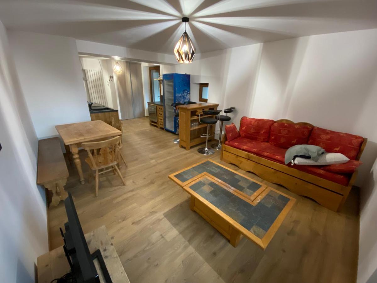 Appartement 75M2 Duplex Au Coeur Du Village De Queige Εξωτερικό φωτογραφία